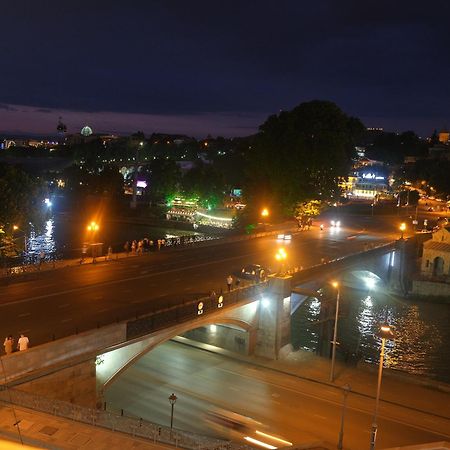 Meidan Inn Tbilisi Ngoại thất bức ảnh