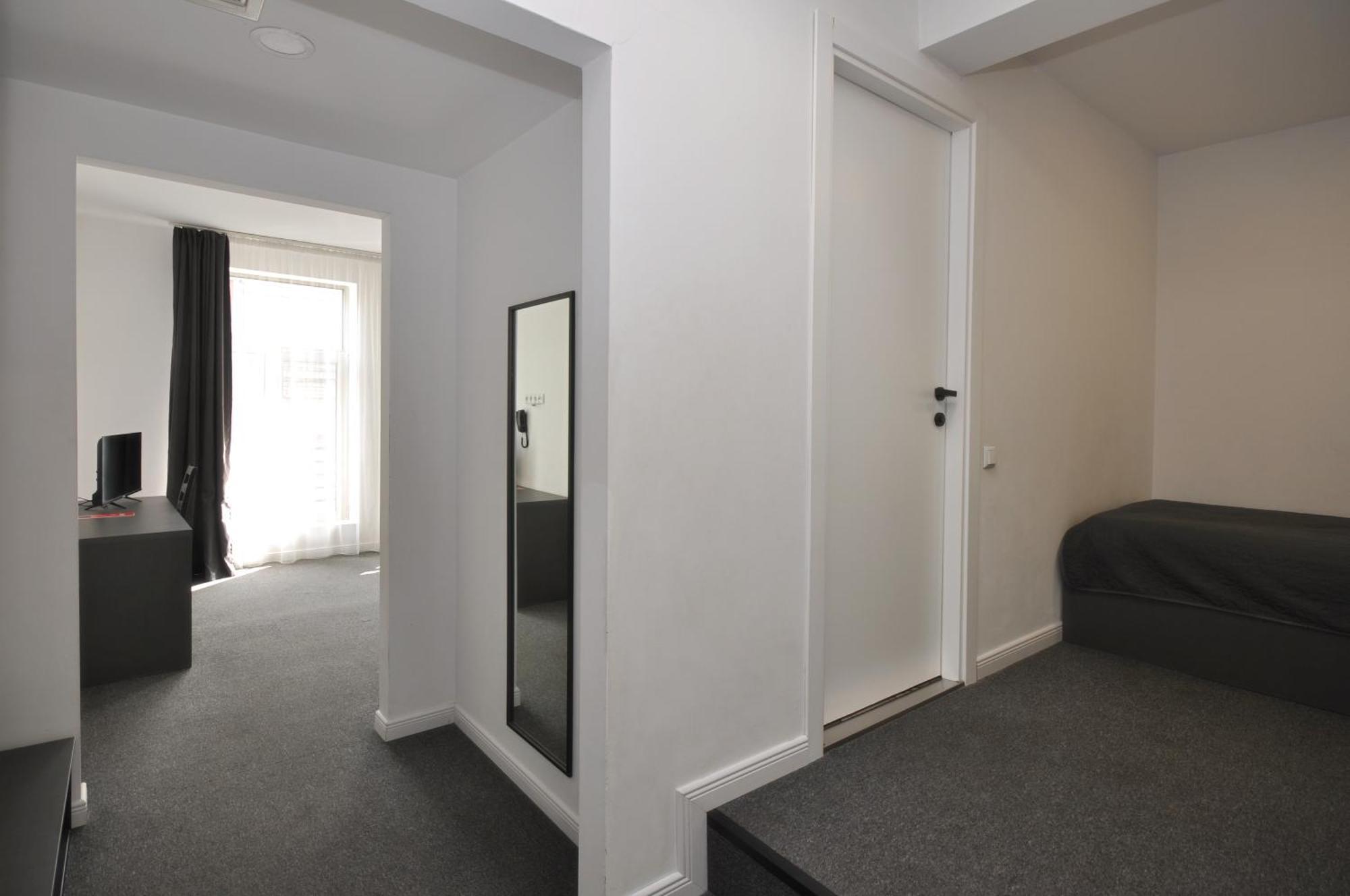 Meidan Inn Tbilisi Ngoại thất bức ảnh