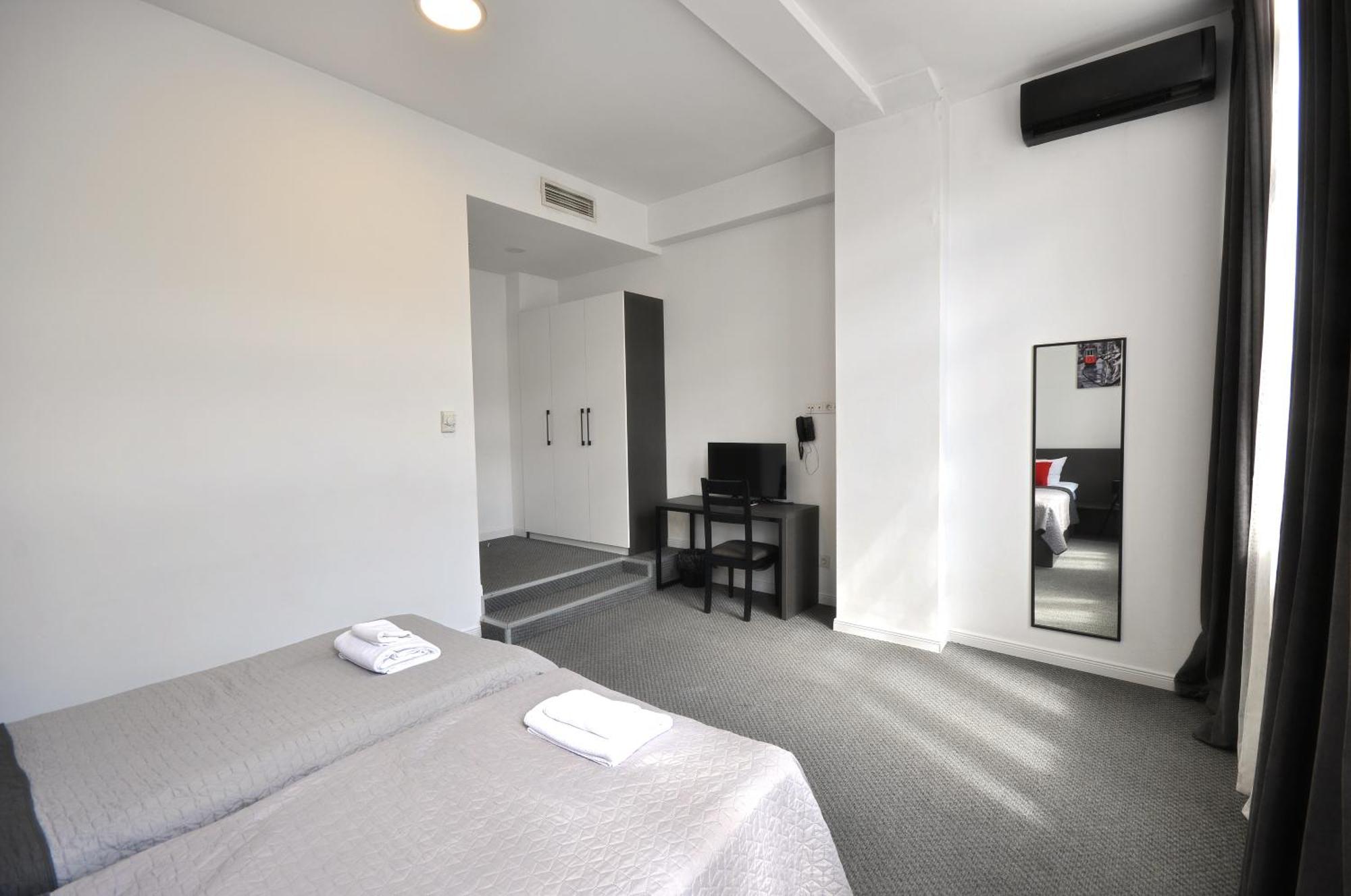 Meidan Inn Tbilisi Ngoại thất bức ảnh