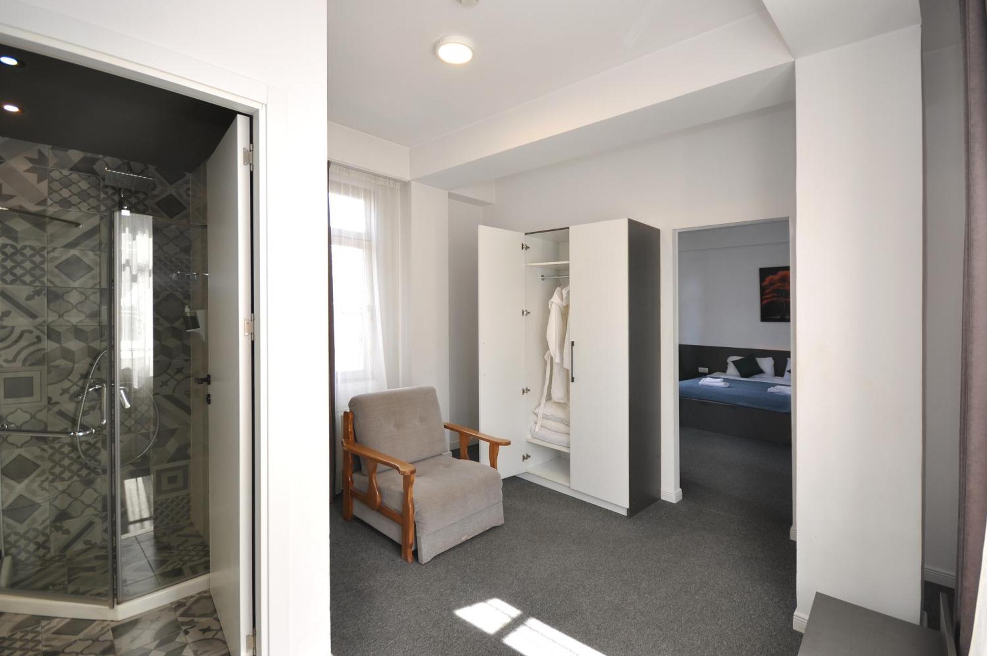 Meidan Inn Tbilisi Ngoại thất bức ảnh