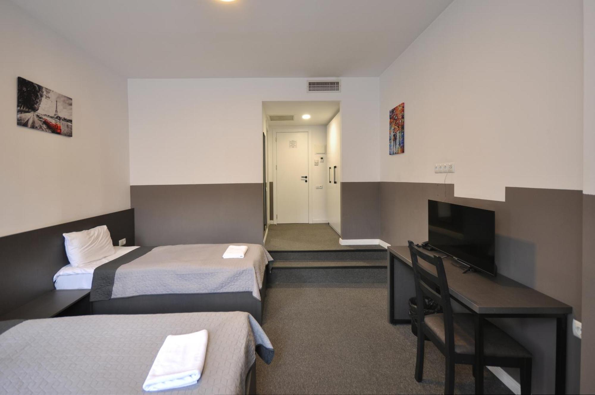 Meidan Inn Tbilisi Ngoại thất bức ảnh