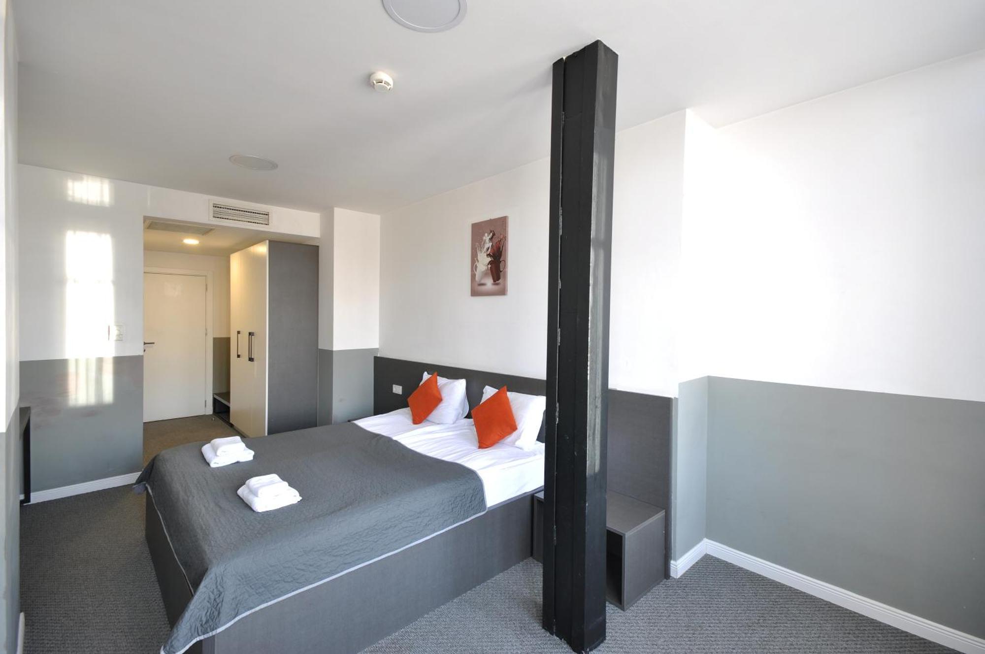 Meidan Inn Tbilisi Ngoại thất bức ảnh