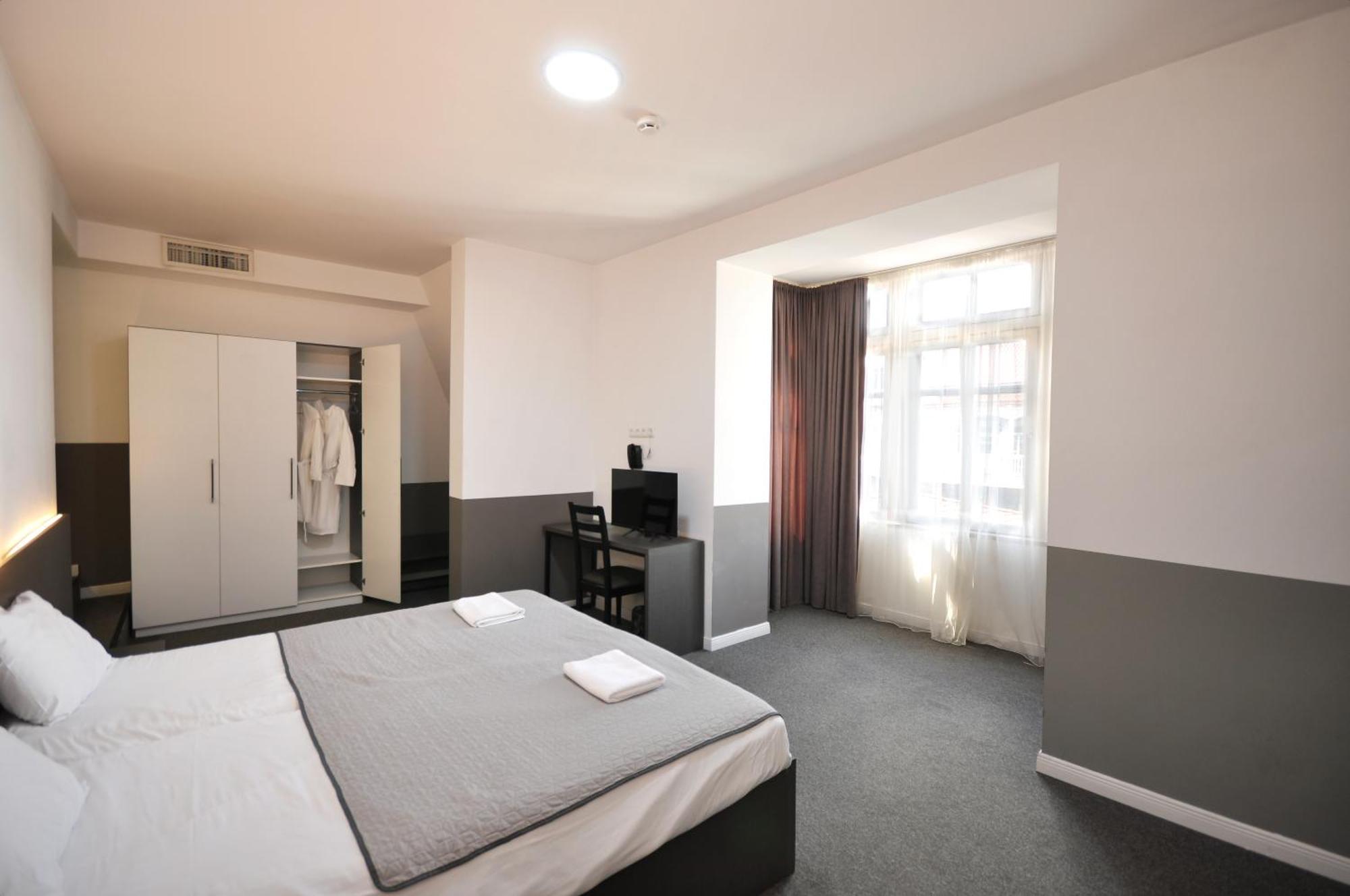 Meidan Inn Tbilisi Ngoại thất bức ảnh