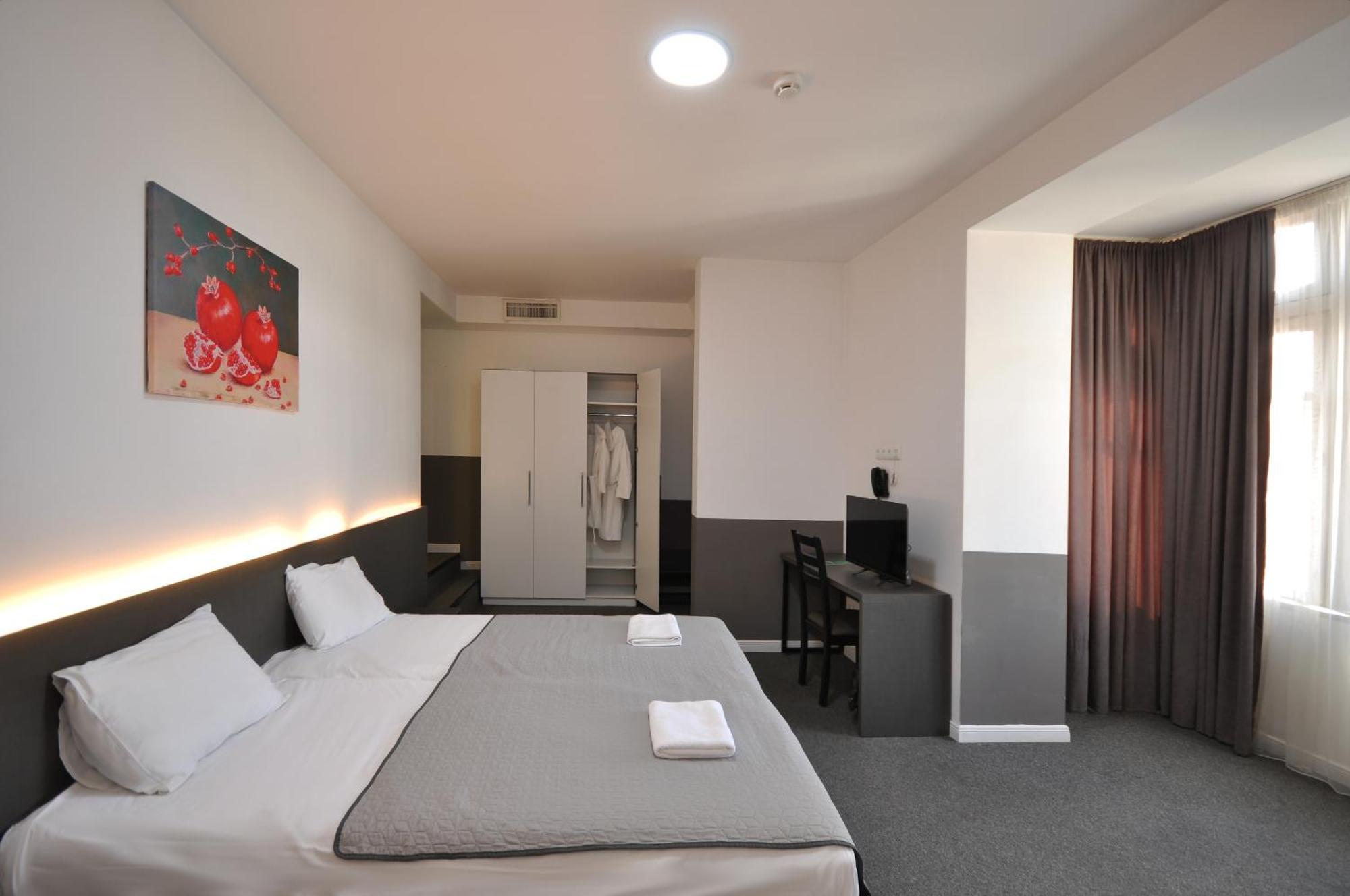 Meidan Inn Tbilisi Ngoại thất bức ảnh