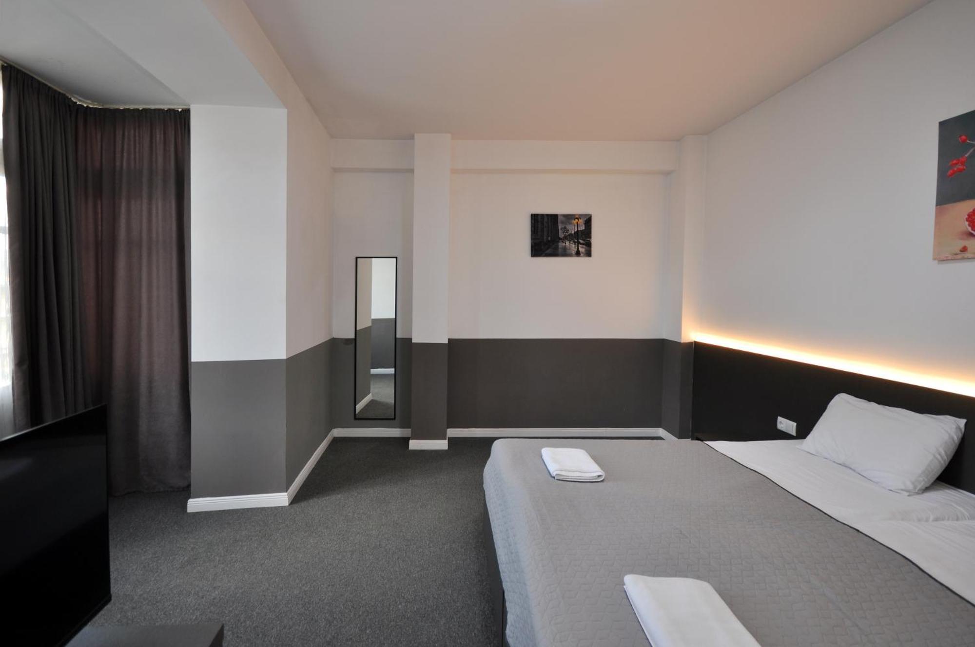Meidan Inn Tbilisi Ngoại thất bức ảnh