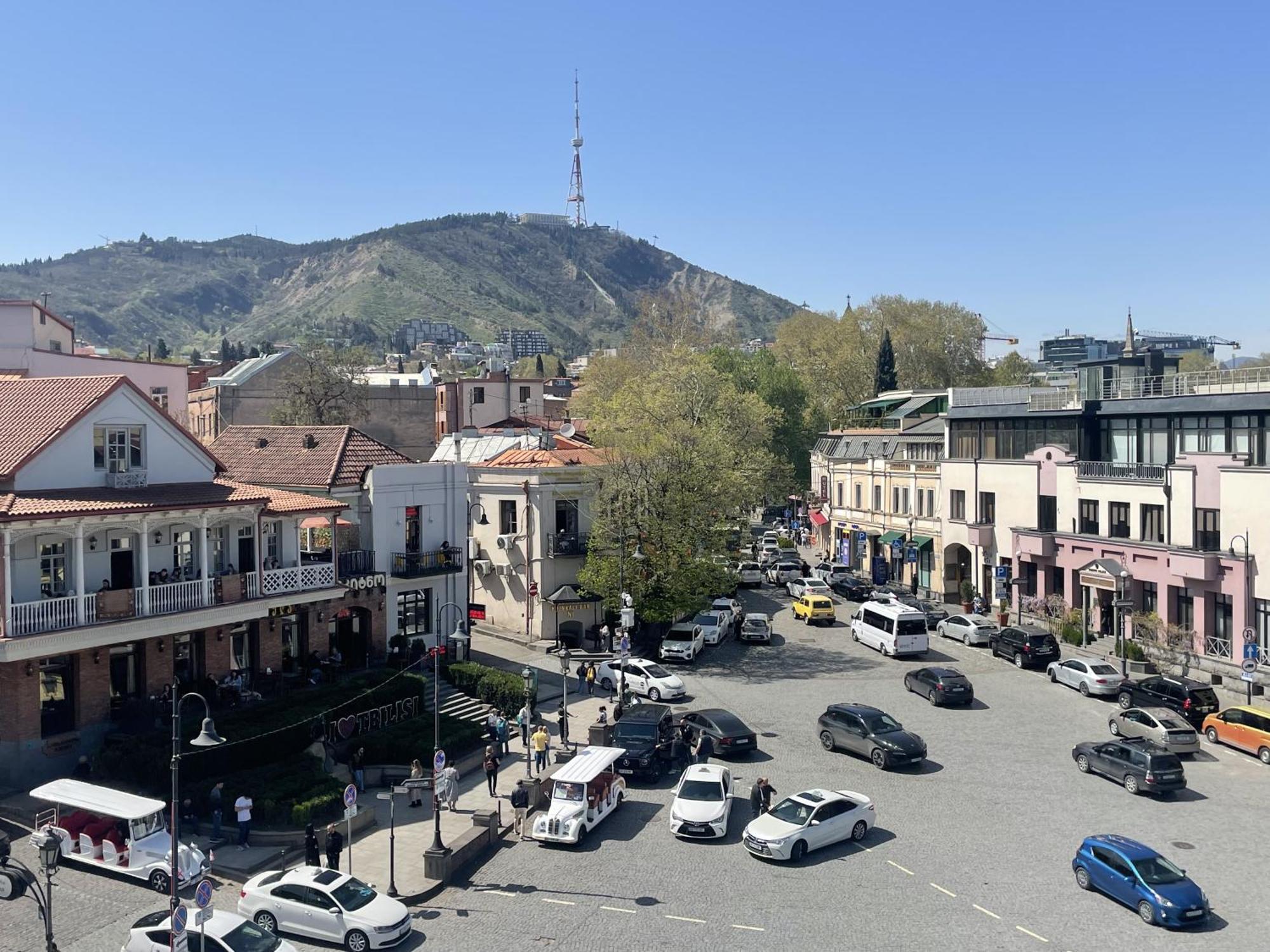 Meidan Inn Tbilisi Ngoại thất bức ảnh